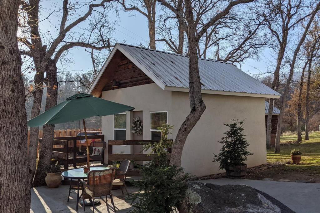 Sweet Mountain Cabin Yokuts Valley  Bagian luar foto